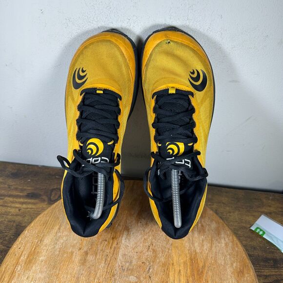 topo MTN Racer 2 Mango Black Shoes Sneakers Men\'s Size 9